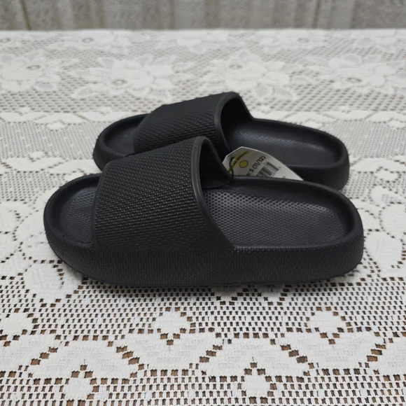 2pk NWT Boys Sandals Blue T-Rex Dinosaur Flip Flops And Black Slide Shoes 11 12 - Picture 4 of 7